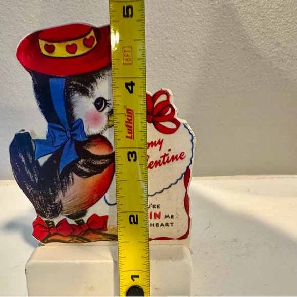 wooden stand-up decoration for Valentine's Day. features vintage style art - Picture 4 of 7